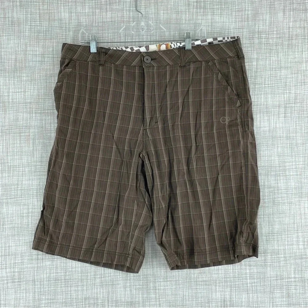 OP Mens Size 38 plaid brown bermuda shorts 2897